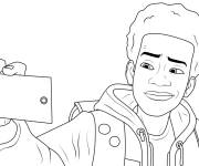 Coloriage Miles Morales prends une selfie