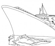 Coloriage Bateau de Guerre traverse La Mer