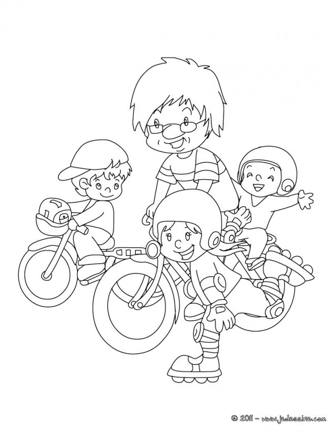 Coloriage et dessins gratuits Enfants qui s'amusent sur Leurs Bicyclettes à imprimer
